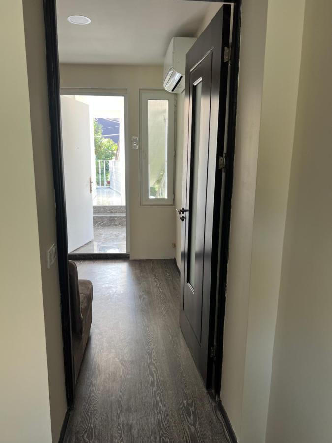 Monika Apartment Tbilisi Bagian luar foto