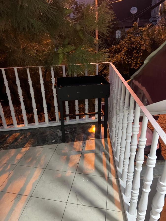 Monika Apartment Tbilisi Bagian luar foto